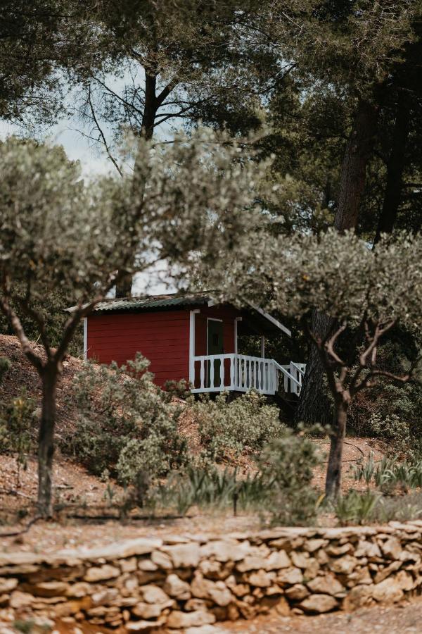Le Cigalon Bed and Breakfast Le Beausset Exteriör bild
