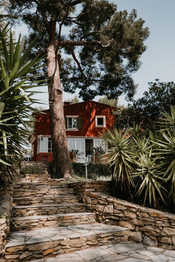 Le Cigalon Bed and Breakfast Le Beausset Exteriör bild