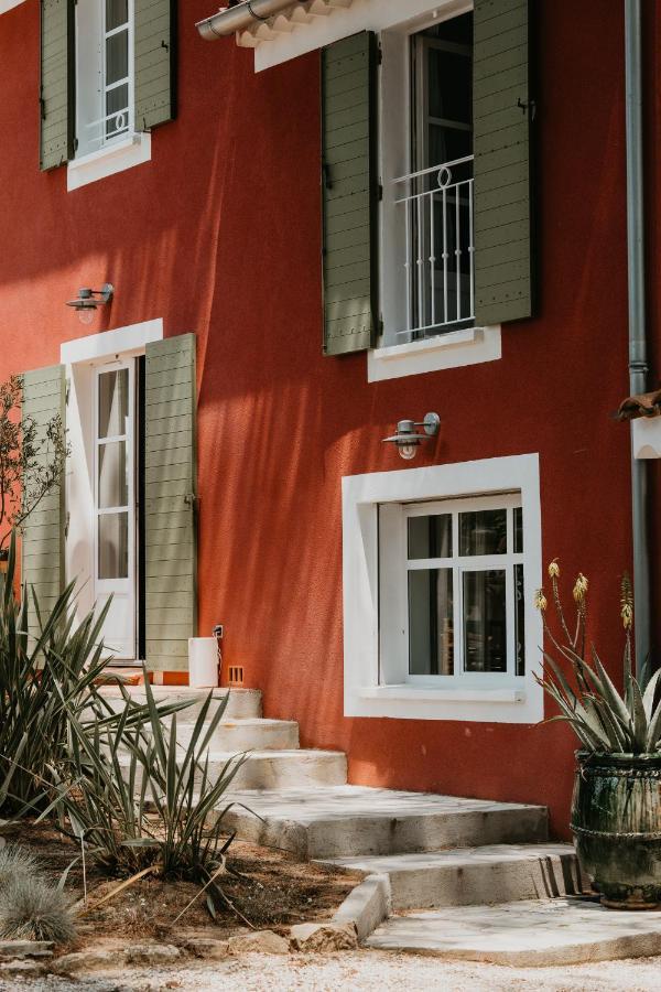 Le Cigalon Bed and Breakfast Le Beausset Exteriör bild