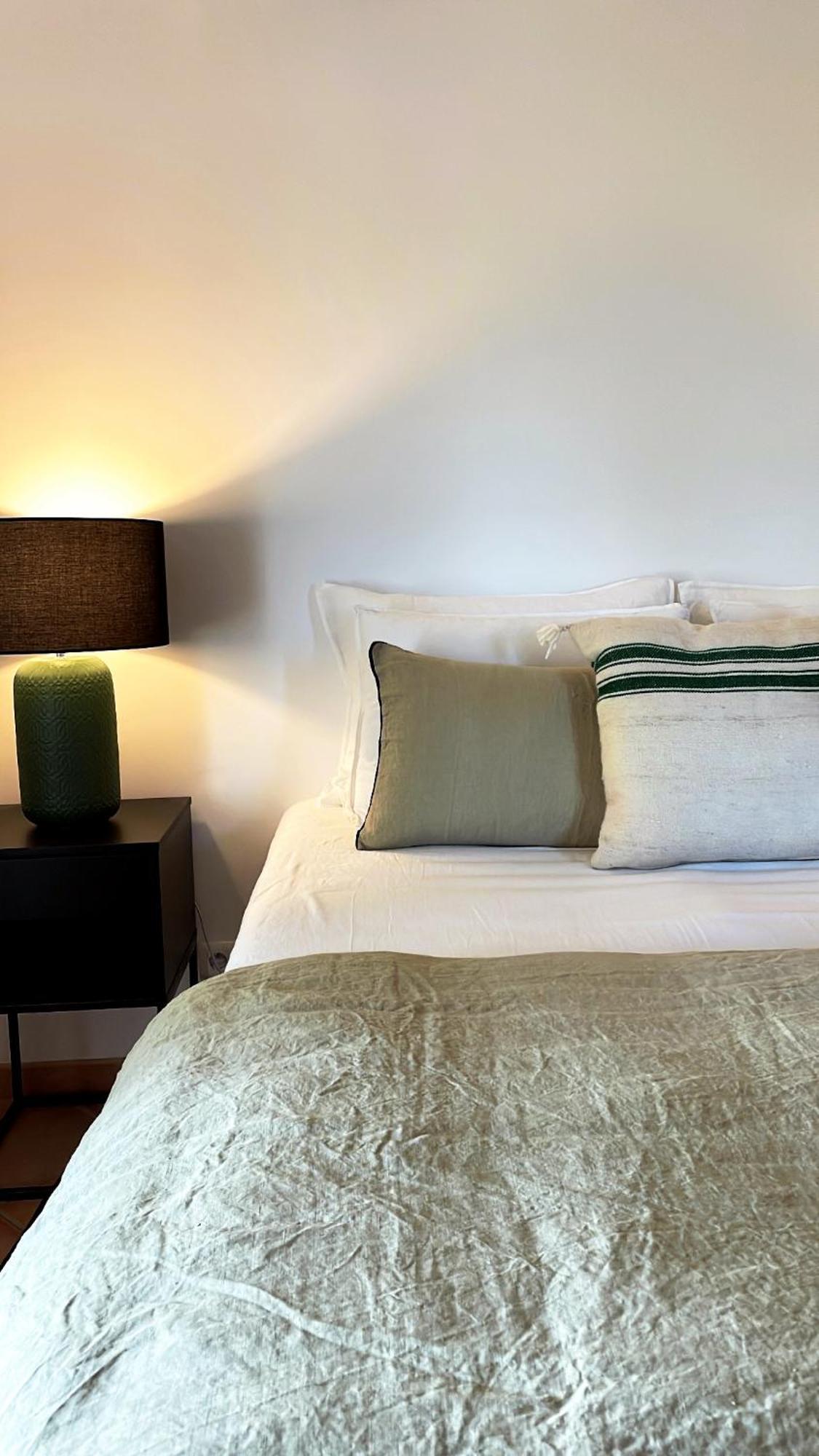 Le Cigalon Bed and Breakfast Le Beausset Rum bild